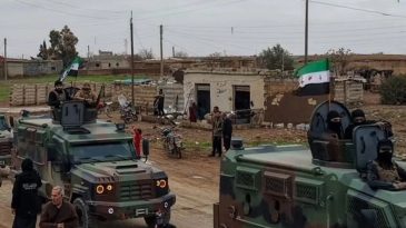 Suriye G&uuml;&ccedil;leri Kamışlı'ya Girdi! "B&ouml;lgeden Ayrılmayacağız"
