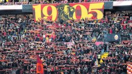 Taraftarlar İsyan Etti!