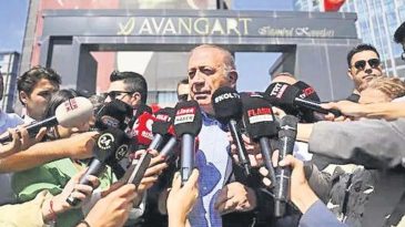 Tekin İstanbul&rsquo;da Devam Edecek