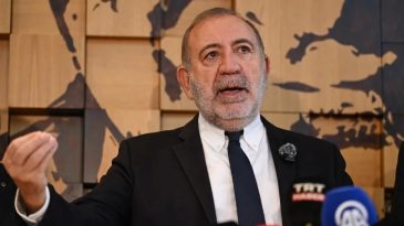 Tekin: Kongrede Neler Yaptıklarını İyi Biliyorlar