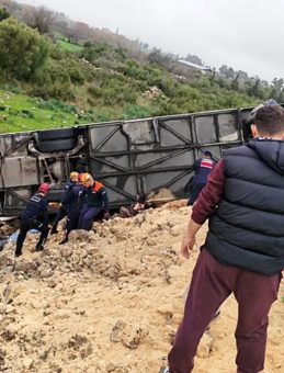 Tekirdağ'da 16 Yolcu Taşıyan Otobüs Kazası: Hayatını Kaybedenlerin İsimleri Açıklandı