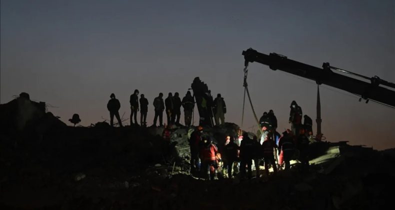 TFF ve Spor Kulüpleri, 6 Şubat Depremlerinde Hayatını Kaybedenleri Andı