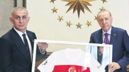 TFF'den Yeni Yaş Kutlaması