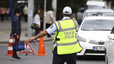Trafik D&uuml;zenlemelerini İ&ccedil;eren Teklifte 6 Madde Daha Kabul Edildi