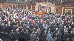 Trump&rsquo;ın Savaş Bahaneleri İkna Etmiyor