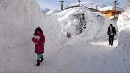 Tunceli'de Eğitime Kar Engeli: 3 İl&ccedil;ede Okullar Tatil Edildi