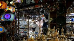 Turistler hediyelik eşyaya rekor harcadı: 2,28 milyar dolar!