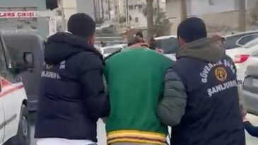 T&uuml;rk Bayrağı ve Atat&uuml;rk'e Hakaret Eden Şahıslara G&ouml;zaltı