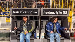 T&uuml;rk Telekom&rsquo;dan Herkes İ&ccedil;in 5G: Engeller Trib&uuml;nlerde Kalkıyor