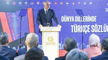 T&uuml;rk&ccedil;enin K&uuml;lt&uuml;rel İzleri S&ouml;zl&uuml;kte Buluştu! Bakan Ersoy 'D&uuml;nya Dillerinde T&uuml;rk&ccedil;e' Projesini Tanıttı