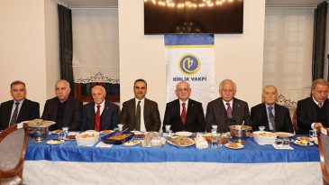 T&uuml;rkiye G&ouml;n&uuml;ll&uuml; Teşekk&uuml;ller Vakfı ve Birlik Vakfı İftar Programı İstanbul'da Ger&ccedil;ekleştirildi