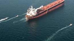 Umman Denizi&rsquo;nde Dikkat &Ccedil;eken Askeri Faaliyet: İran, Rusya ve &Ccedil;in Tatbikat Yapacak