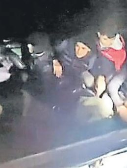 &Uuml;&ccedil; ilde 16 d&uuml;zensiz g&ouml;&ccedil;men yakalandı