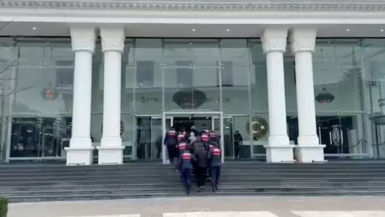 Ünlülerin Yapay Zeka Görüntüleriyle Milyonlarca Lira Dolandırdılar: 2 Şüpheli Tutuklandı