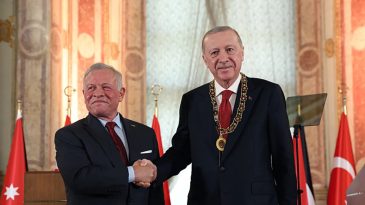 &Uuml;rd&uuml;n Kralı 2. Abdullah, Başkan Erdoğan'a "H&uuml;seyin Bin Ali Nişanı" Verdi