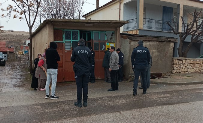 Veterinerin Kazara Av Tüfeğiyle Kendini Vurması Sonucu Ağır Yaralanma