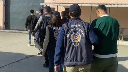 Yapay Zeka İle Dolandırıcılık: 5 Kişi Tutuklandı