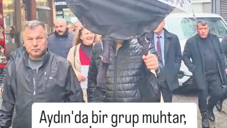 Yatırıma Takoz Koyan CHP&rsquo;ye Siyah &Ccedil;elenkli Protesto