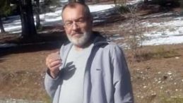 Yeğeninin Kolunda Fenalaşan Adam Hastanede Hayatını Kaybetti!