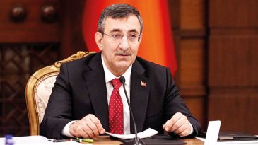 Yılmaz&rsquo;dan Anayasa A&ccedil;ıklaması: Epey Mesafe Aldık