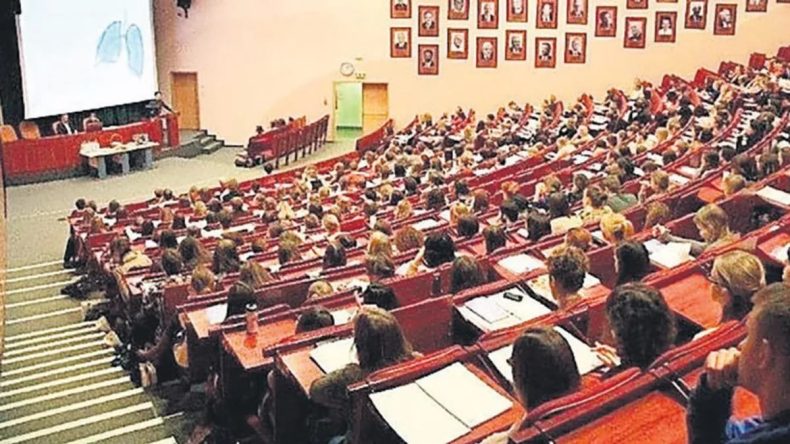 Y&uuml;ksek&ouml;ğretim Kurulu'ndan Cuma Genelgesi