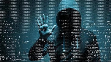 'Siyah şapkalı hacker' &ccedil;etesi &ccedil;&ouml;kertildi: Milyonlarca kişinin verilerini &ccedil;almışlar