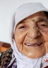 12 Cumhurbaşkanı 1 Osmanlı Padişahı G&ouml;rd&uuml;! 106 Yaşındaki Dudu Nineden Uzun Yaşamın Sırrı!