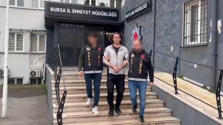12 Yıldır Ka&ccedil;an H&uuml;k&uuml;ml&uuml;, Bursa&rsquo;da Yakalandı