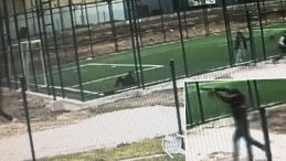 17 yaşındaki &ccedil;ocuk pompalı t&uuml;fekle dehşet sa&ccedil;tı: Ateş a&ccedil;arak koştu