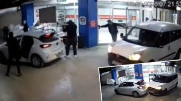 24 Milyon TL&rsquo;yi Bir Dakikada &Ccedil;aldılar: Ka&ccedil;arken Panik Olup Ara&ccedil;ları ile Birbirlerine &Ccedil;arptılar