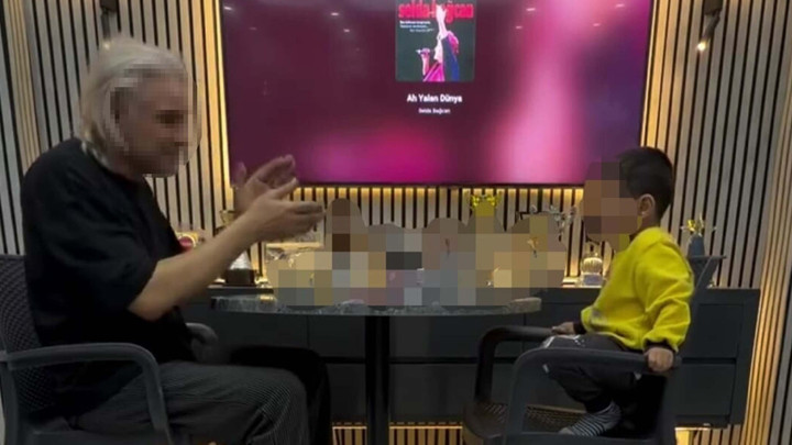 3 yaşındaki &ccedil;ocuğunu alkol masasına oturtan baba adli kontrolle serbest bırakıldı