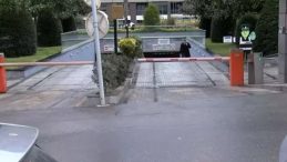 30 milyon dolar &ccedil;almışlardı&hellip;. Bakırk&ouml;y'de otopark hırsızlığında yeni gelişme; 3 ş&uuml;pheli daha yakalandı