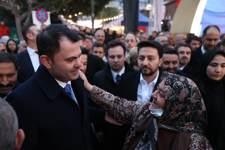 Bakan Kurum iftar programında