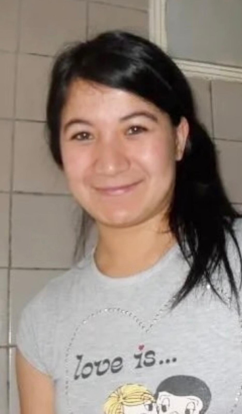 Adliyeye sevk edilen şüpheliler.