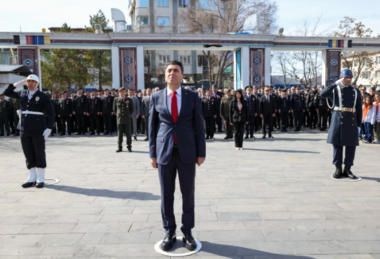 Resmi törenin gerçekleştirildiği alan