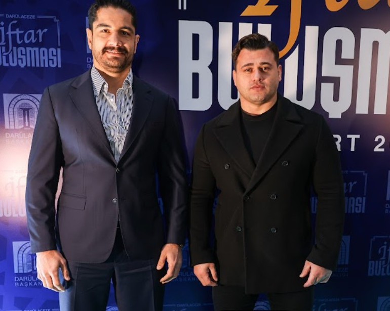 Taha Akgül - Rıza Kayaalp