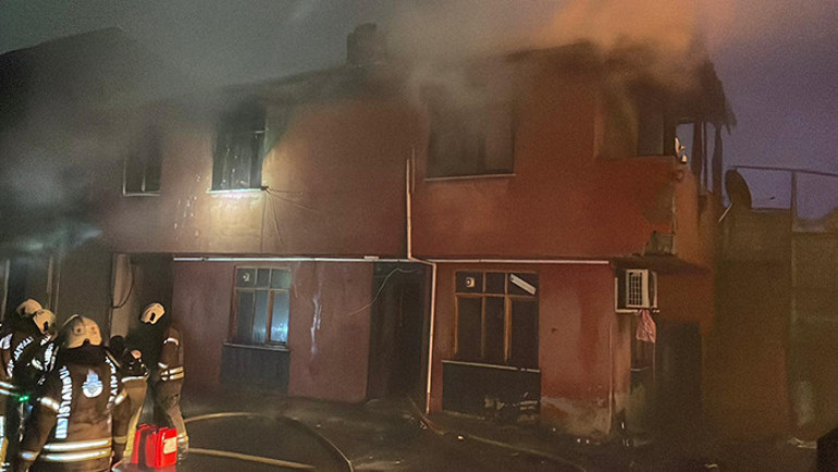 Sultangazi yangın görüntüsü