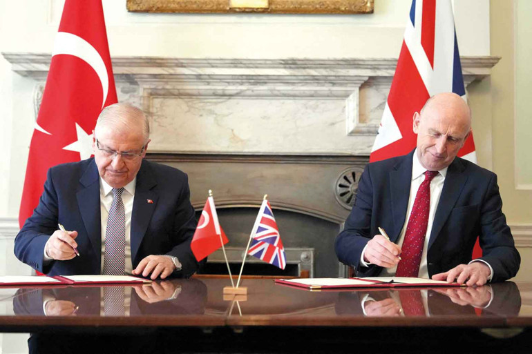 Royal Horseguards Binası