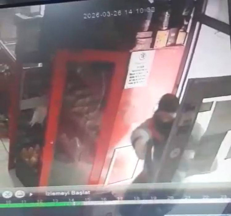 Bakkala saldıran şüpheli anları kamerada