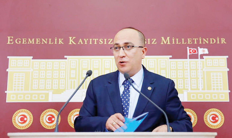 MHP Lideri Bahçeli Tören