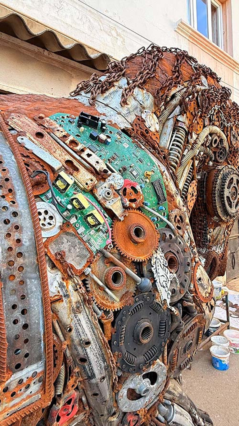 Büyük İskender Heykeli