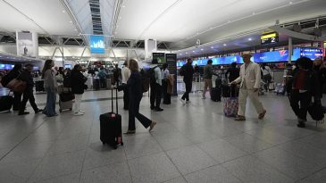 ABD'de yeni d&ouml;nem: ICE birimleri havalimanlarına konuşlandırılmaya başlandı