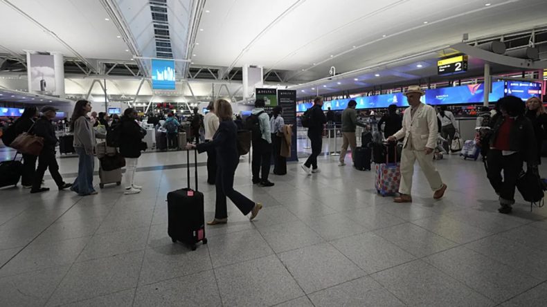 ABD'de yeni d&ouml;nem: ICE birimleri havalimanlarına konuşlandırılmaya başlandı