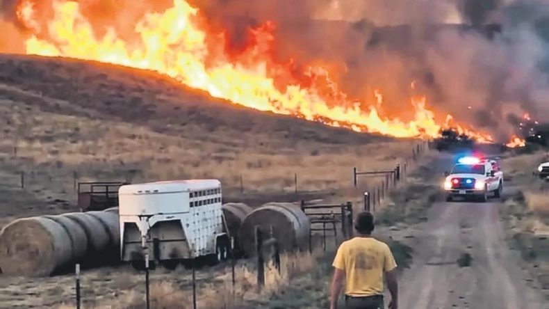 ABD&rsquo;de Bir Eyalet Alev Alev Yanıyor