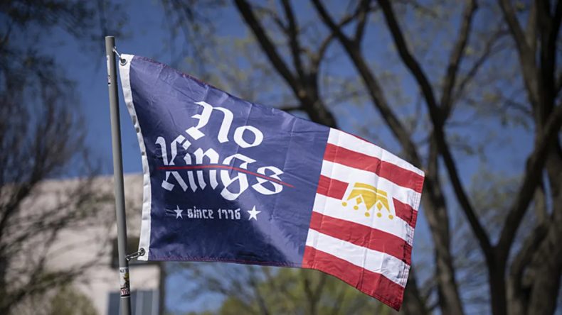 ABD’de Trump’a Büyük Şok: Savaş Karşıtı Milyonlarca Kişi Krallara Hayır Sloganı ile Meydanlardaydı