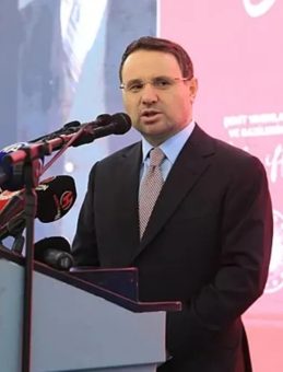 Adalet Bakanı Akın G&uuml;rlek&rsquo;ten 18 Mart mesajı