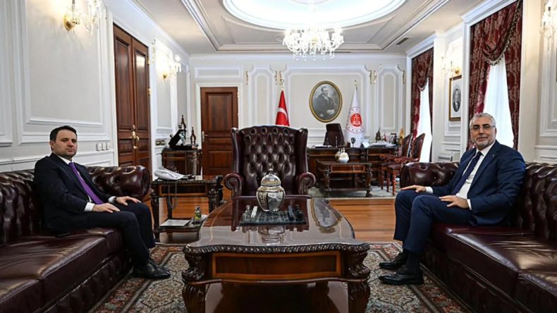 Adalet Bakanı Gürlek, Bakan Işıkhan ile Bir Araya Geldi