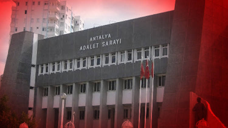 Adalet Bakanı G&uuml;rlek'in tapu kayıtlarının sorgulanmasına ilişkin yeni gelişme: Bir kişi daha g&ouml;zaltına alındı