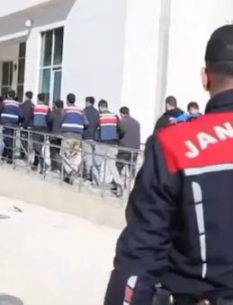 Adana merkezli 6 ilde operasyon: Yasa dışı bahis &ccedil;etesi &ccedil;&ouml;kertildi! 24 tutuklama