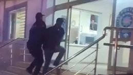 Adana'da Film Gibi Yakalama! 32 Yıl Hapisli Firari &Ccedil;alıntı Motosikletle Yakayı Ele Verdi
